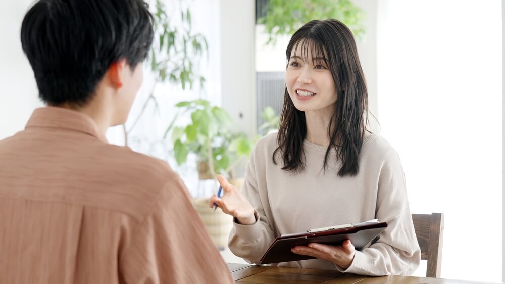 インタビュー謝礼の相場一覧【形式・対象者別】