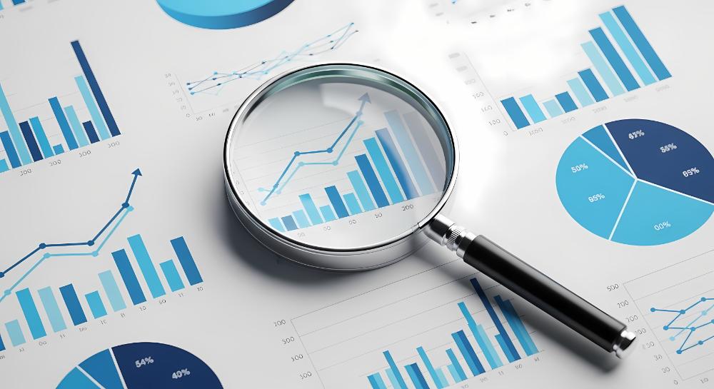 マーケティングリサーチと市場調査の違いは？目的と対象を解説